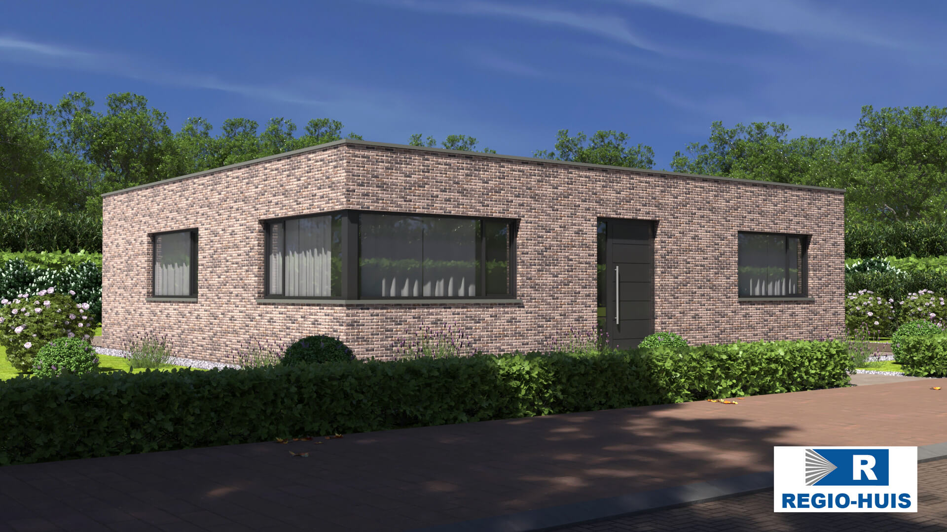 Exterieur van bungalow B184 van Regio-Huis, een moderne nieuwbouw met een plat dak. Het ontwerp benadrukt strakke lijnen, grote ramen en een minimalistische uitstraling, geschikt voor duurzaam en comfortabel wonen.01